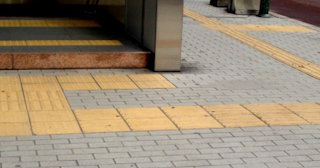 Тактильная плитка ПВХ в Белебее - купить от 714 руб. в ТротуарнаяПлитка