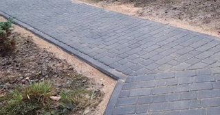 Укладка тротуарной плитки на основание в Белебее в октябре