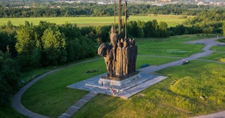 Благоустройство памятников в Белебее от 918 руб. – компания ТротуарнаяПлитка