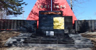 Профессиональное благоустройство памятников в Белебее в октябре