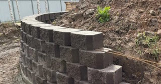 Установка подпорной стенки в Белебее в октябре